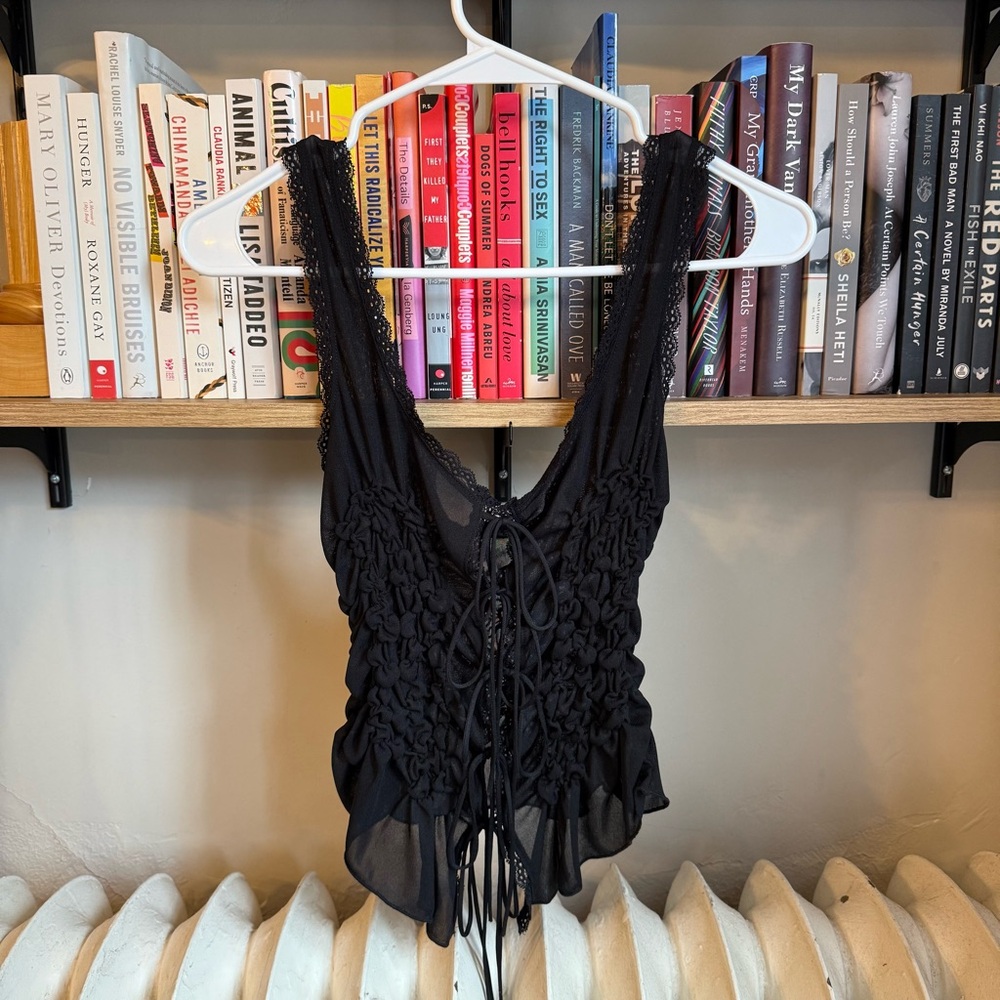 Zara size small ruffle romantic top